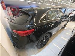 ئینفینیتی QX70